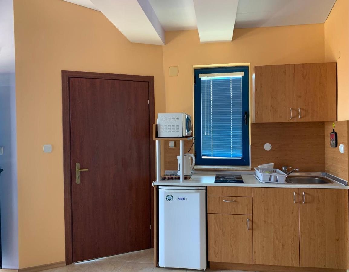 Guest House “Olesya” Obzor Exterior foto