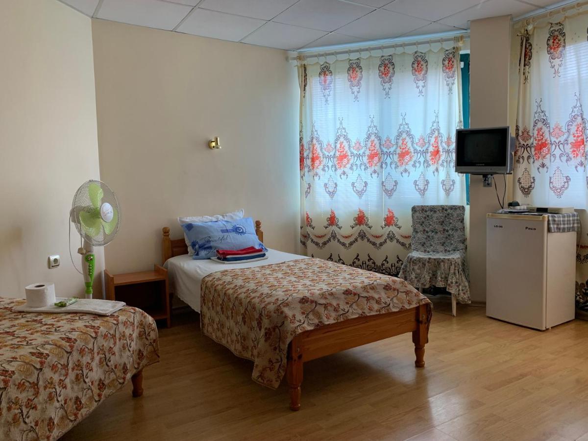 Guest House “Olesya” Obzor Exterior foto